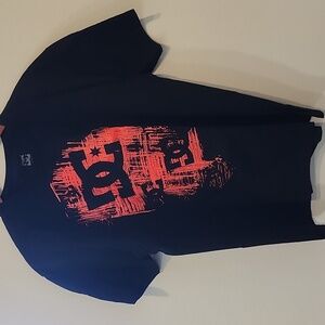 NEW DC tshirt, XL MENS